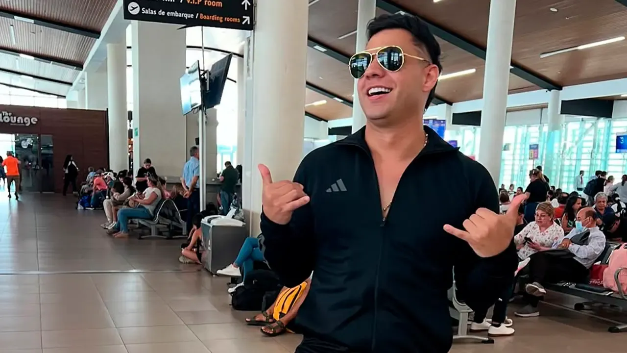 En la foto: Cantante Jesú Romero